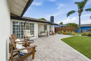 8021 Sunset Cir, Huntington Beach, CA 92646 - Photo 5