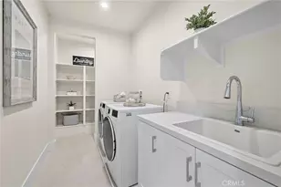 305 Brimwood, Irvine, CA 92618 - Photo 53