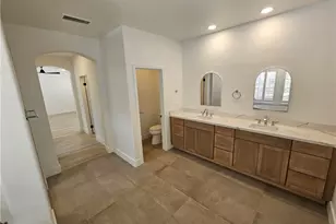 131 Brooks Ct, Simi Valley, CA 93065 - Photo 35