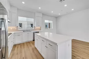 160 Restore, Irvine, CA 92618 - Photo 13
