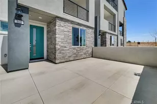 160 Restore, Irvine, CA 92618 - Photo 5