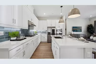 24557 Via La Sombrilla, Valencia, CA 91354 - Photo 3