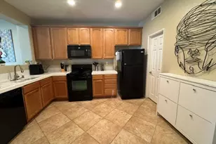 15412 Park Point Ave, Lake Elsinore, CA 92532 - Photo 5