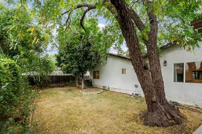 18646 Ingomar, Reseda, CA 91335 - Photo 41