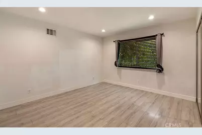 18646 Ingomar, Reseda, CA 91335 - Photo 31