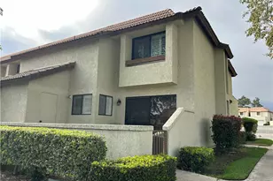 870 Lancaster, Claremont, CA 91711 - Photo 1