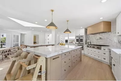 845 11th, Manhattan Beach, CA 90266 - Photo 3