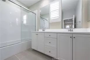 132 Gulfstream, Irvine, CA 92620 - Photo 17