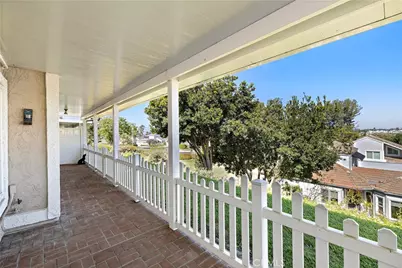 28418 Buena Vista, Mission Viejo, CA 92692 - Photo 23