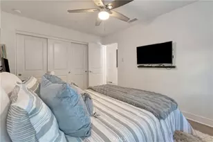 2105 Two Harbors Cir, Costa Mesa, CA 92627 - Photo 21