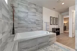 2105 Two Harbors Cir, Costa Mesa, CA 92627 - Photo 43