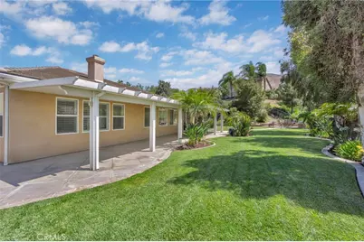 17089 Bluff Vista Court, Riverside, CA 92503 - Photo 33