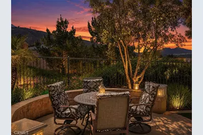 17089 Bluff Vista Court, Riverside, CA 92503 - Photo 45