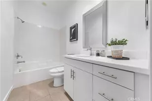 109 Tallowood, Irvine, CA 92620 - Photo 17