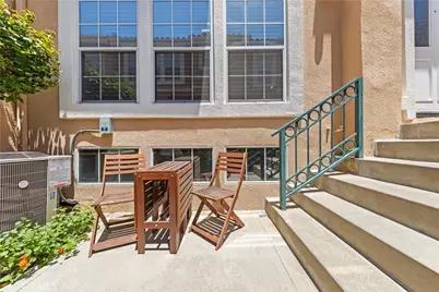 4 Imperial Aisle, Irvine, CA 92606 - Photo 3