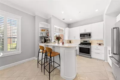 4 Imperial Aisle, Irvine, CA 92606 - Photo 17