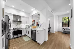 551 W Maple Ave, Orange, CA 92868 - Photo 19
