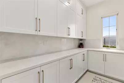 115 Sky Hts, Irvine, CA 92602 - Photo 11
