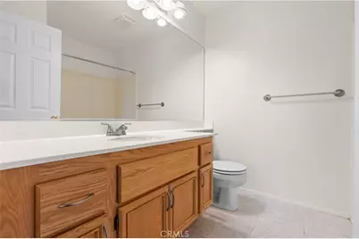 28549 Silverking Trail, Saugus, CA 91390 - Photo 29