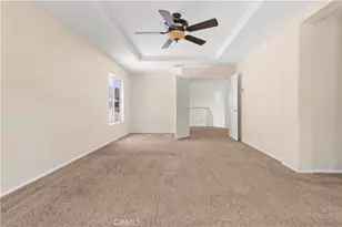 28549 Silverking Trail, Saugus, CA 91390 - Photo 31