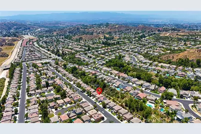 28549 Silverking Trail, Saugus, CA 91390 - Photo 47