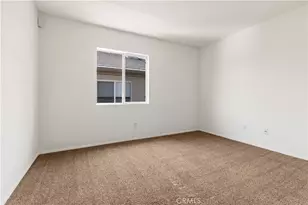 28549 Silverking Trail, Saugus, CA 91390 - Photo 27