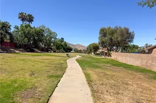 22800 Raven Way, Grand Terrace, CA 92313 - Photo 29
