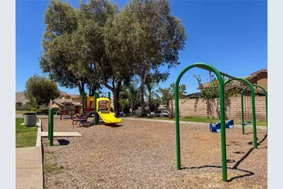22800 Raven Way, Grand Terrace, CA 92313 - Photo 31