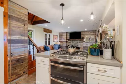 270 Flower Drive, Lake Arrowhead, CA 92352 - Photo 15