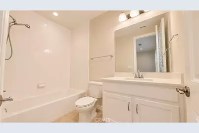 126 Cordial, Irvine, CA 92620 - Photo 31