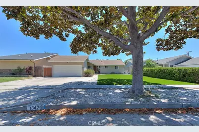 1342 W Southgate, Fullerton, CA 92833 - Photo 1