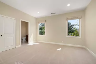 61 Triana, Irvine, CA 92618 - Photo 29