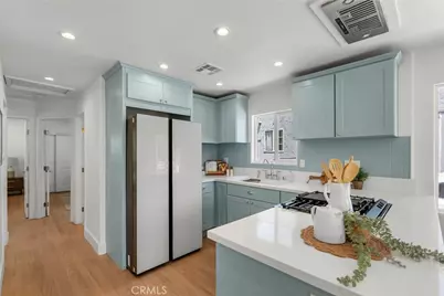 3705 S St Andrews, Los Angeles, CA 90018 - Photo 9