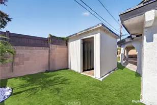 6091 Shelly, Huntington Beach, CA 92647 - Photo 35