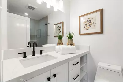 521 S Lyon #49, Santa Ana, CA 92701 - Photo 15