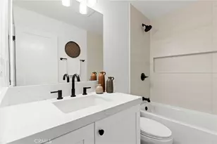 521 S Lyon, Santa Ana, CA 92701 - Photo 19