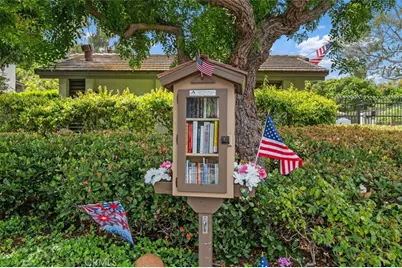 8 Summer Breeze, Irvine, CA 92603 - Photo 41