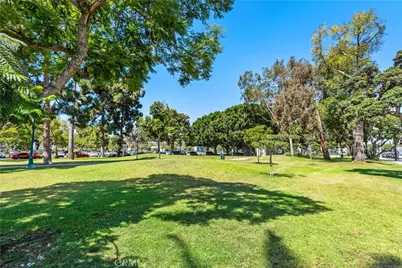 231 Junipero Avenue #12, Long Beach, CA 90803 - Photo 35
