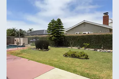 21081 White Horse Ln, Huntington Beach, CA 92646 - Photo 33