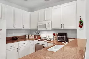 183 Sklar, Ladera Ranch, CA 92694 - Photo 5