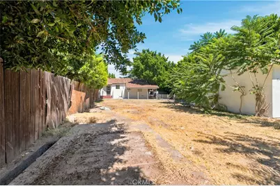 7721 Ethel Avenue, North Hollywood, CA 91605 - Photo 23