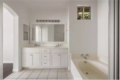 60 Seacountry Lane, Rancho Santa Margarita, CA 92688 - Photo 15