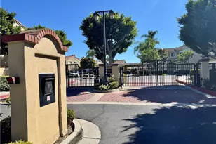 2410 Mira Monte Ct, Tustin, CA 92782 - Photo 33