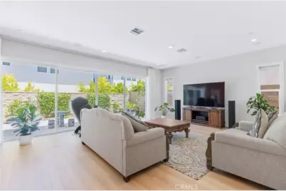 111 Hill, Lake Forest, CA 92630 - Photo 11