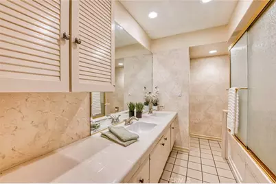 1192 Foothill Boulevard, Santa Ana, CA 92705 - Photo 17