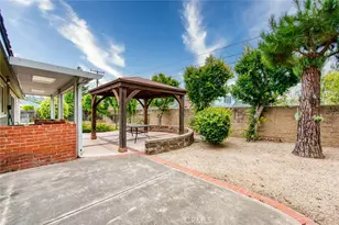 1192 Foothill Blvd, Santa Ana, CA 92705 - Photo 23