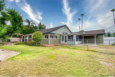 1192 Foothill Boulevard, Santa Ana, CA 92705 - Photo 21