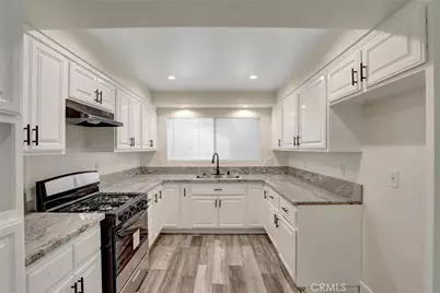 402 E Glendale Drive, Orange, CA 92865 - Photo 21