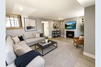 10125 De Soto, Chatsworth, CA 91311 - Photo 3