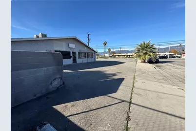 1661 W Base Line, San Bernardino, CA 92411 - Photo 17